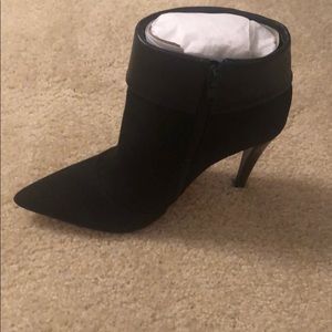 Black suede ankle booties - JustFab